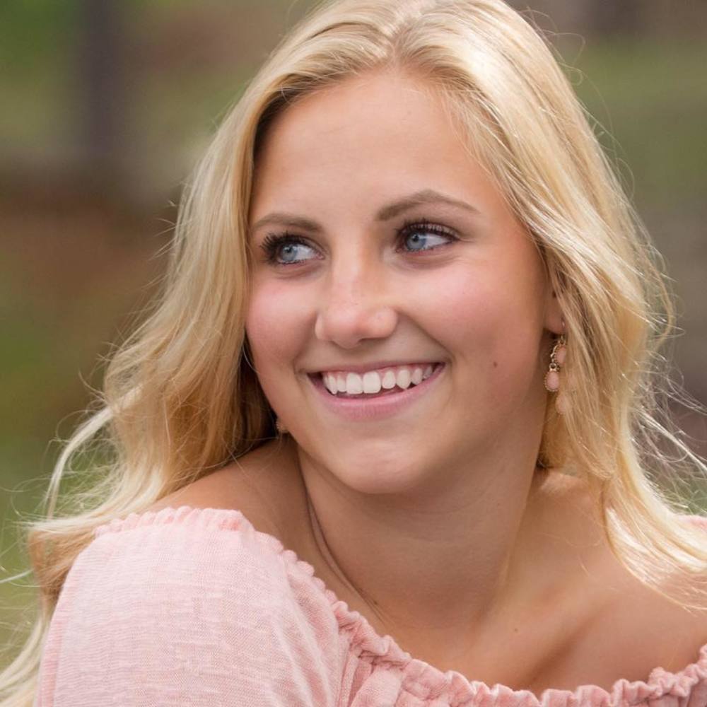 Meet your Posher, Samantha